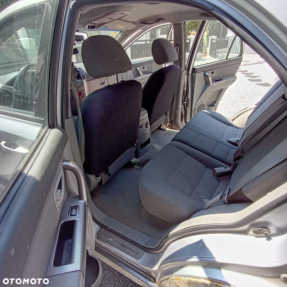 Kia Sorento - 9