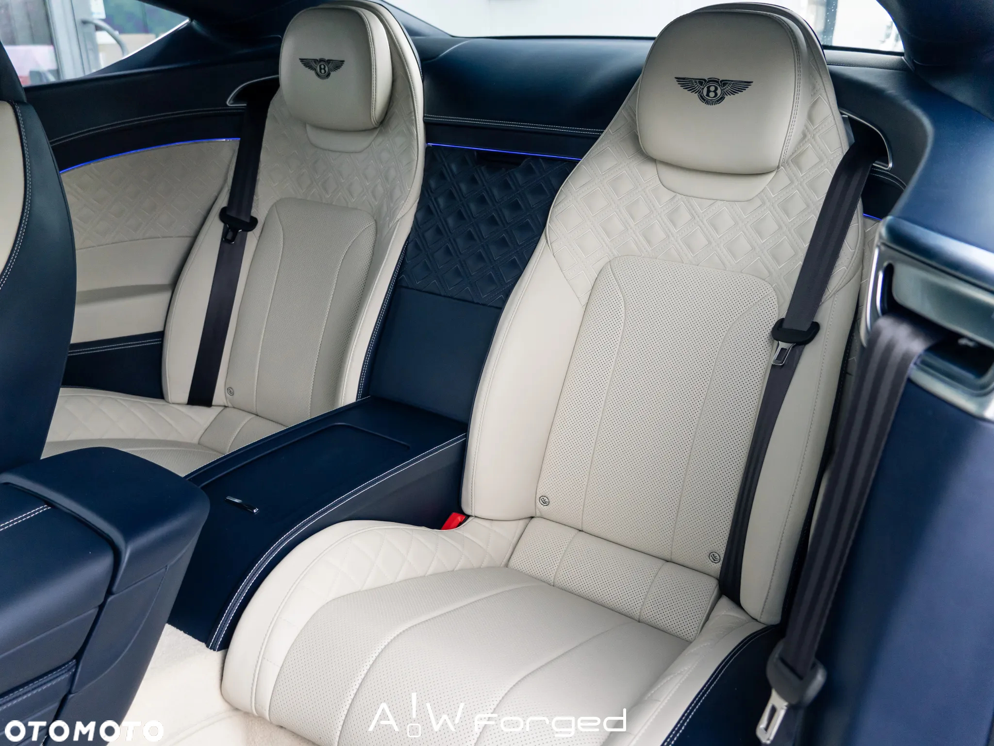 Bentley Continental GT Speed - 18