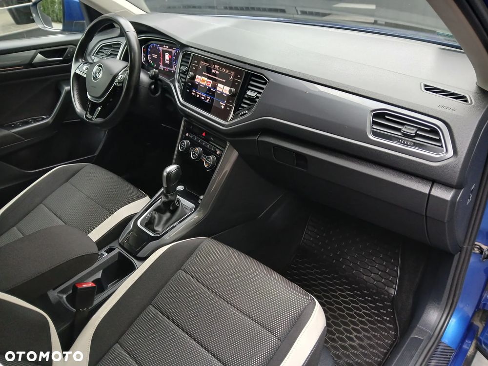 Volkswagen T-Roc 1.5 TSI ACT Premium DSG - 11