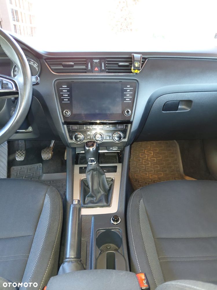Skoda Octavia 1.6 TDI SCR Ambition - 22