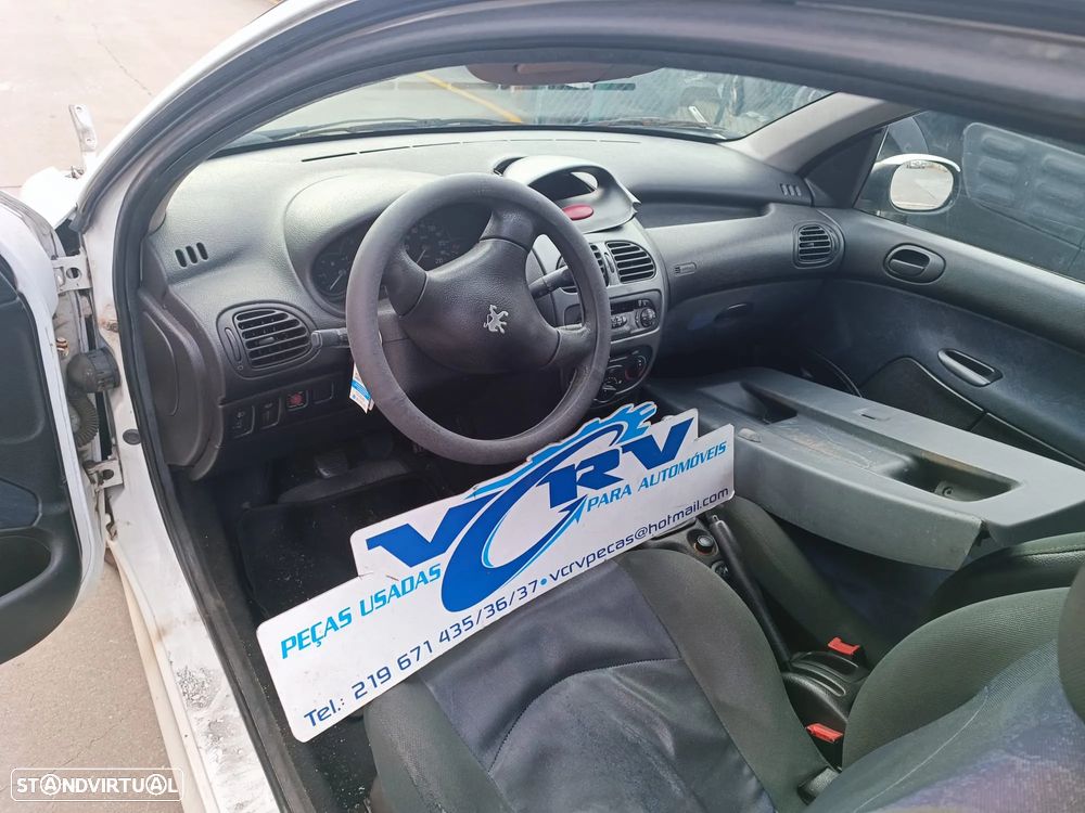 Peugeot 206 2.0 Hdi - Viatura para peças - 5