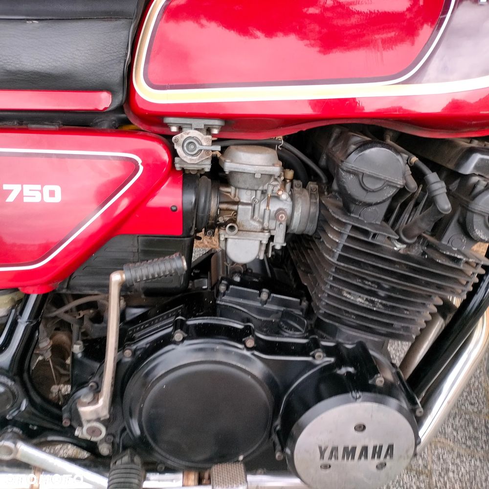 Yamaha XS - 11