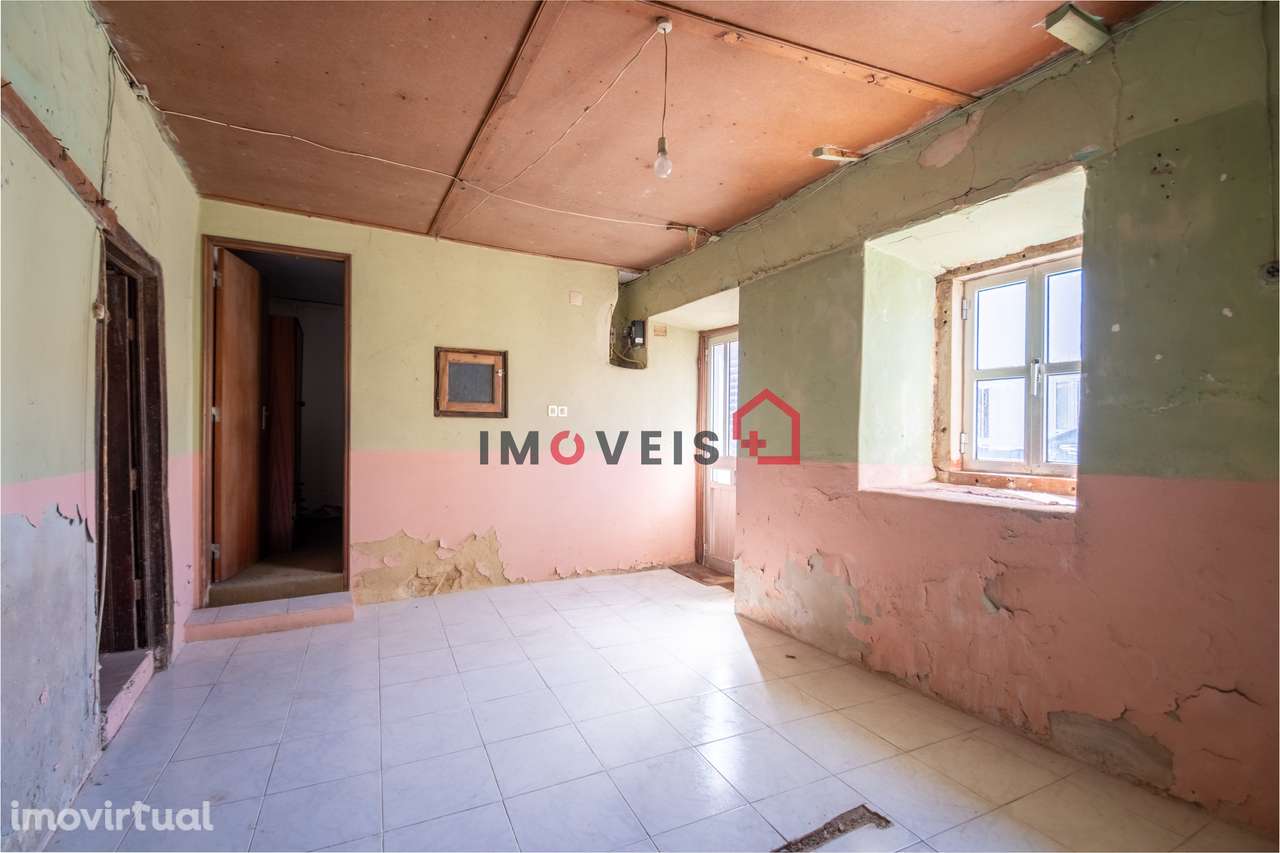 Oportunidade de Investimento – Moradia para Reabilitar com Terreno... - Grande imagem: 4/33