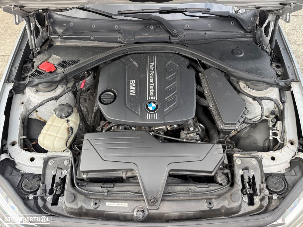 BMW 118 d Sport Line - 25