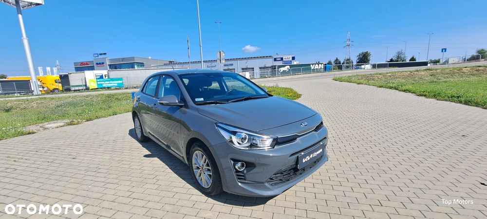 Kia Rio 1.2 L - 26