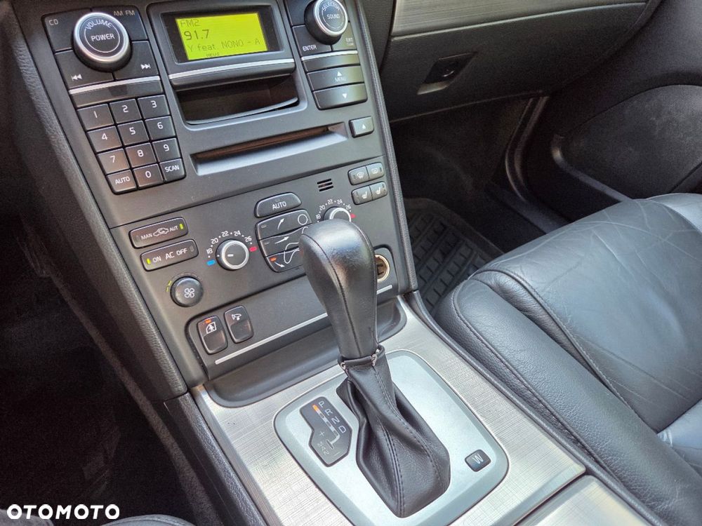 Volvo XC 90 D5 Momentum - 13