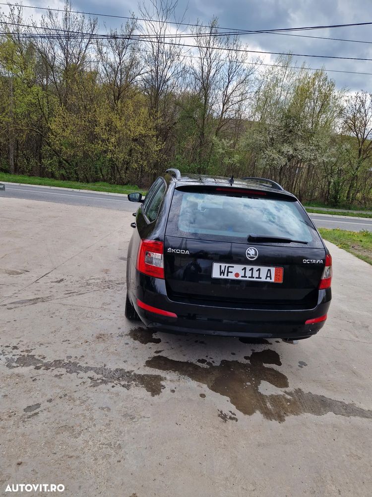 Skoda Octavia 2.0 TDI ELEGANCE - 8