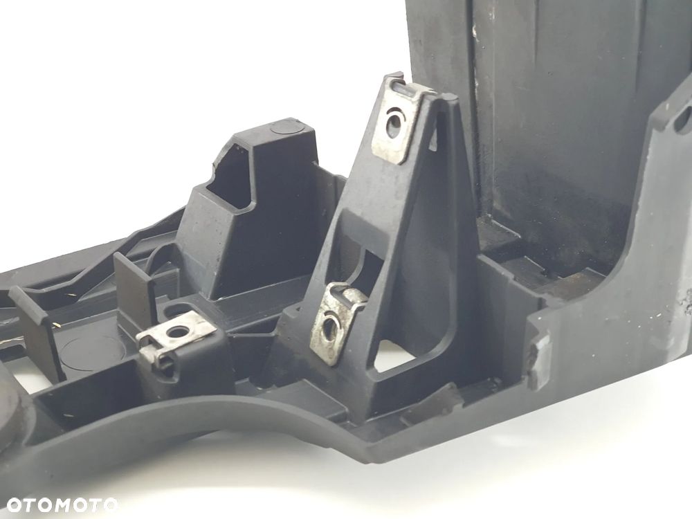 PODSTAWA AKUMULATORA OBUDPOWA PLUG MOCOWANIE   DUCATI DIAVEL - 12