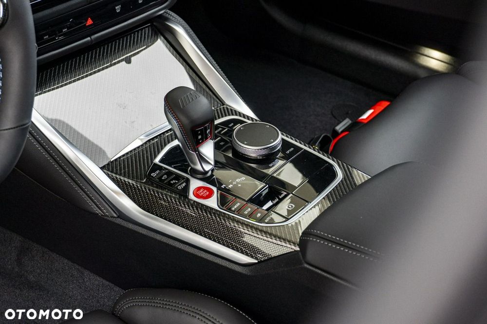 BMW M3 Competition M xDrive - 19