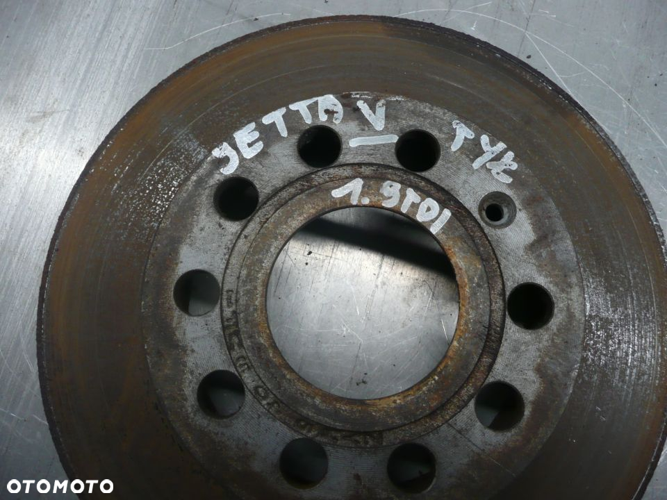 VW JETTA V 1.9TDI TARCZE HAMULCOWE TYŁ - 4