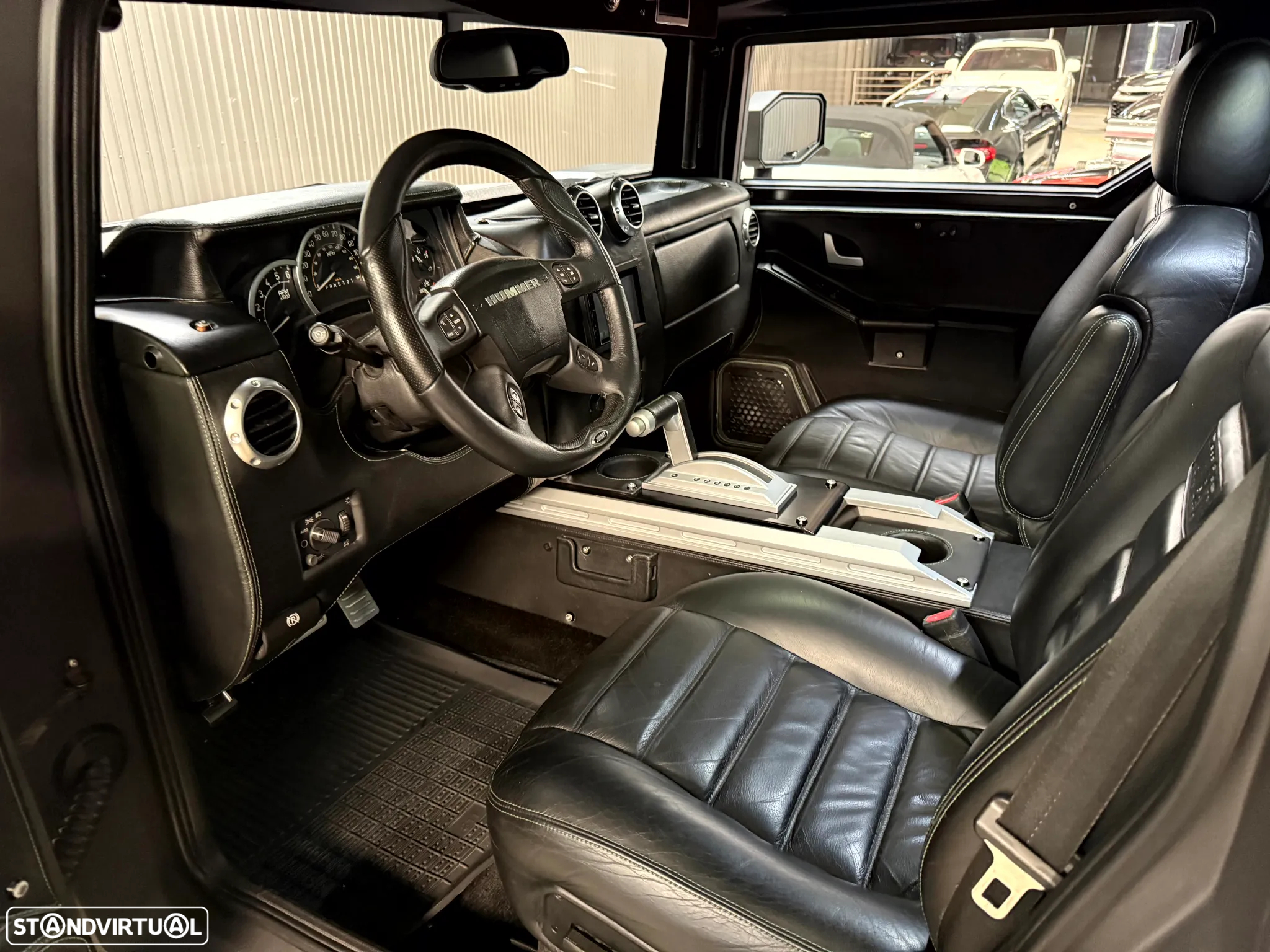 Hummer H2 Slantaback Custom 6.0 V8 - 19