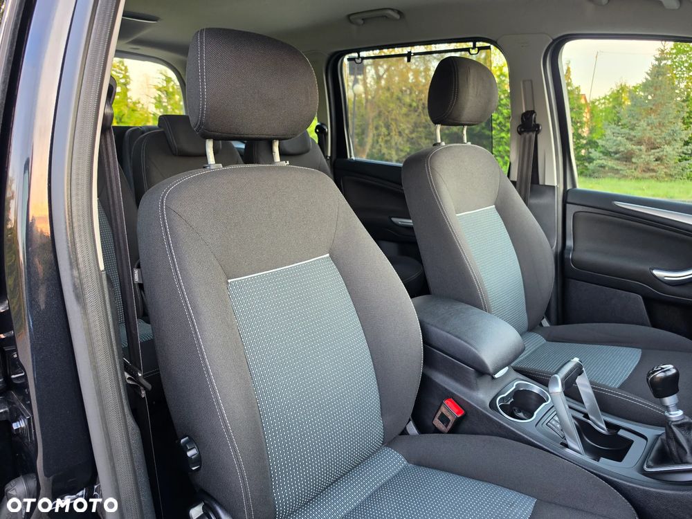 Ford Galaxy 2.0 TDCi Titanium - 38