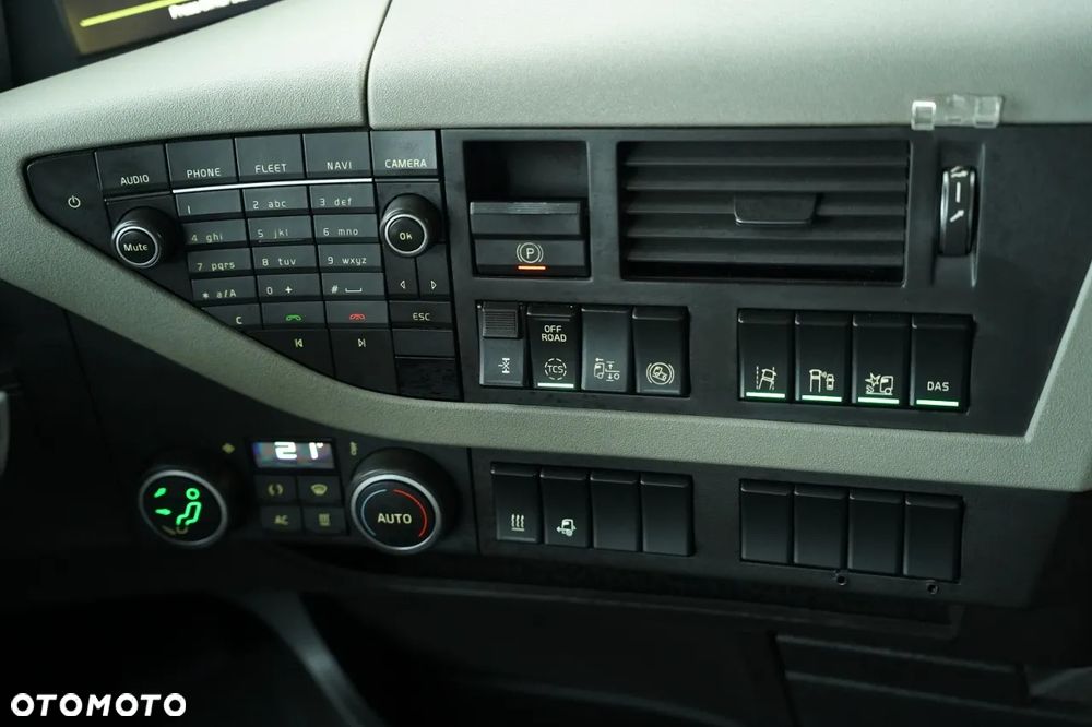 Volvo FH 460 / LOWDECK / MEGA / I-SHIFT / EURO 6 - 29