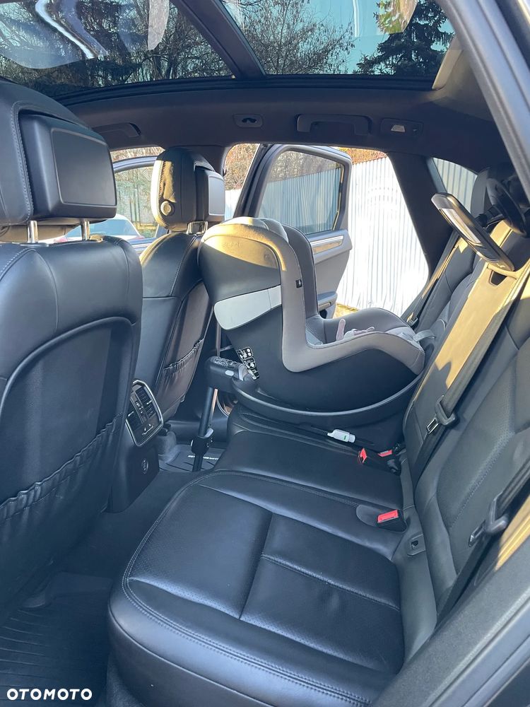 Porsche Macan - 20