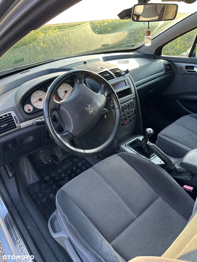Peugeot 407 - 18
