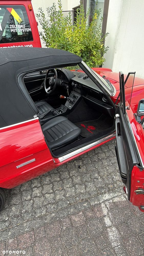 Alfa Romeo Spider 2.0 - 39