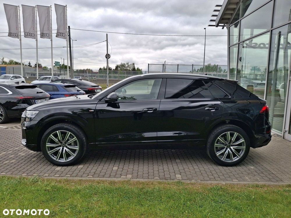 Audi Q8 - 4