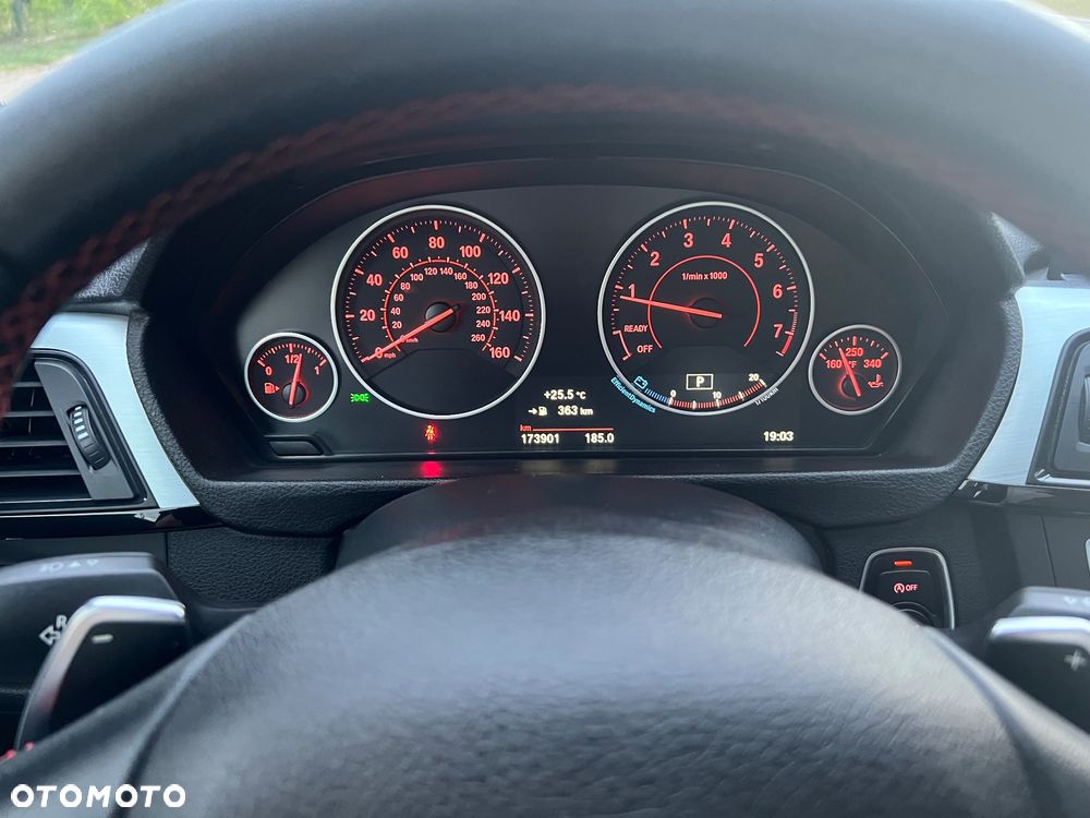 BMW 3GT 328i xDrive GT Sport Line - 9