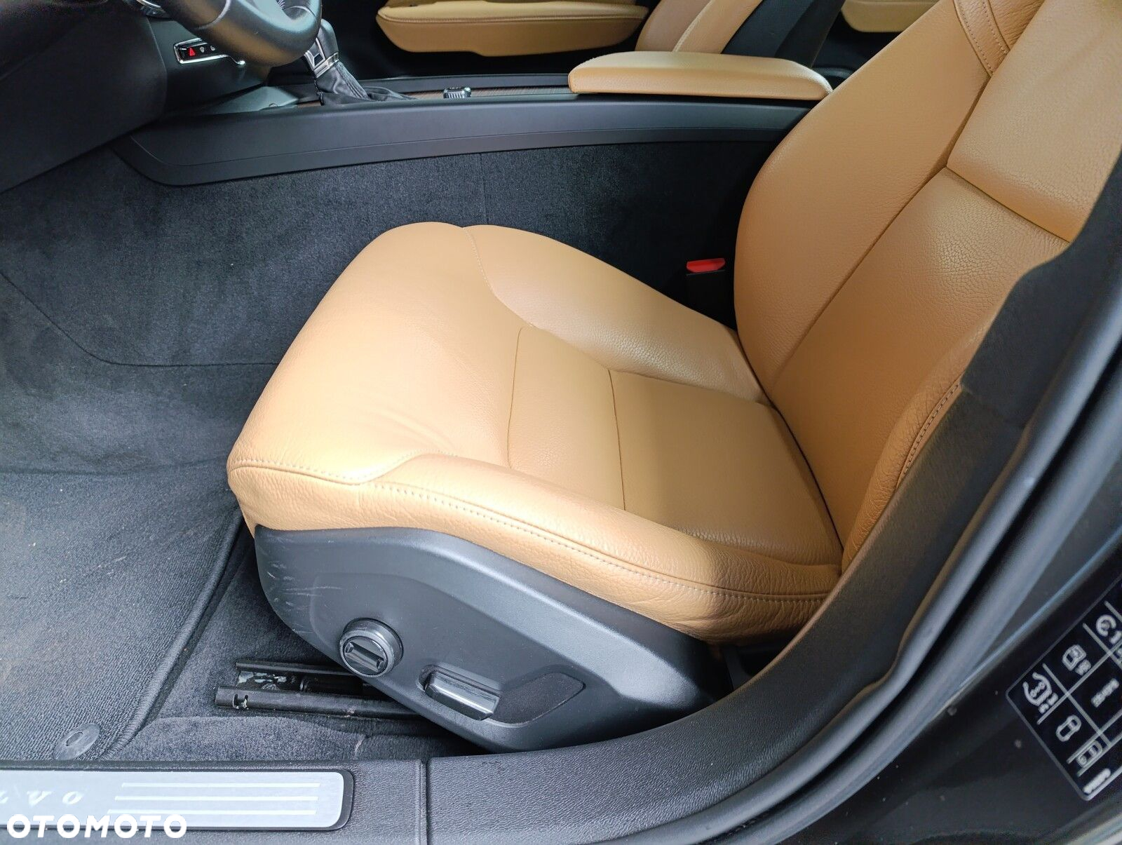 Volvo V60 - 17
