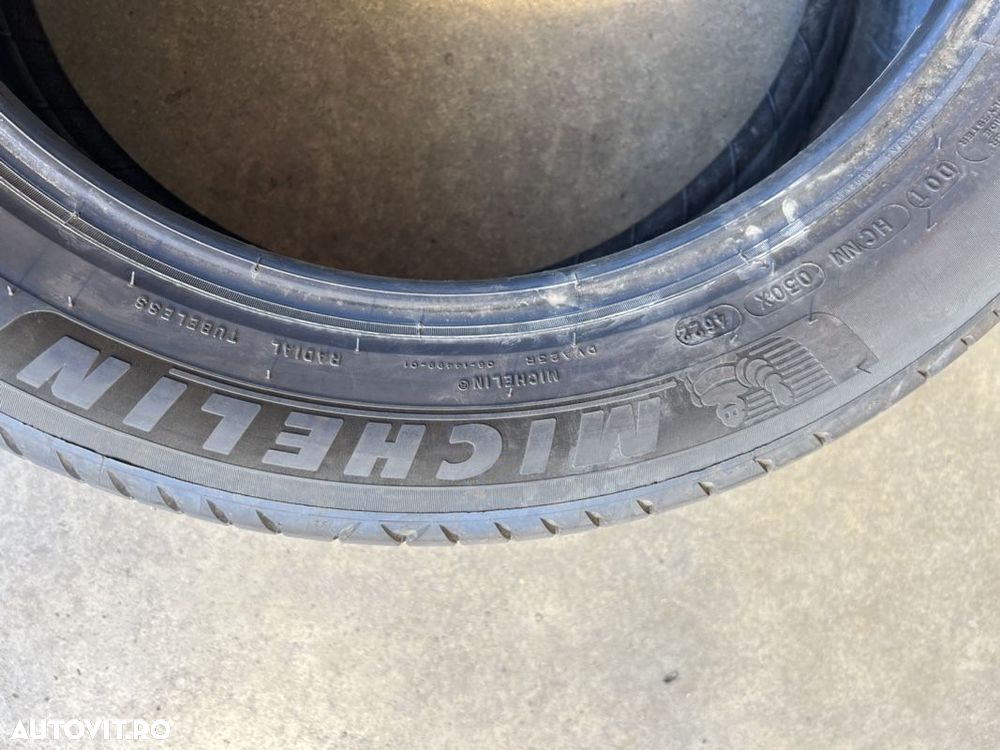 vând 2 anvelope 235/50/19 Michelin de vară ca noi - 6