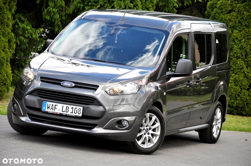 Ford Tourneo Connect Grand - 11