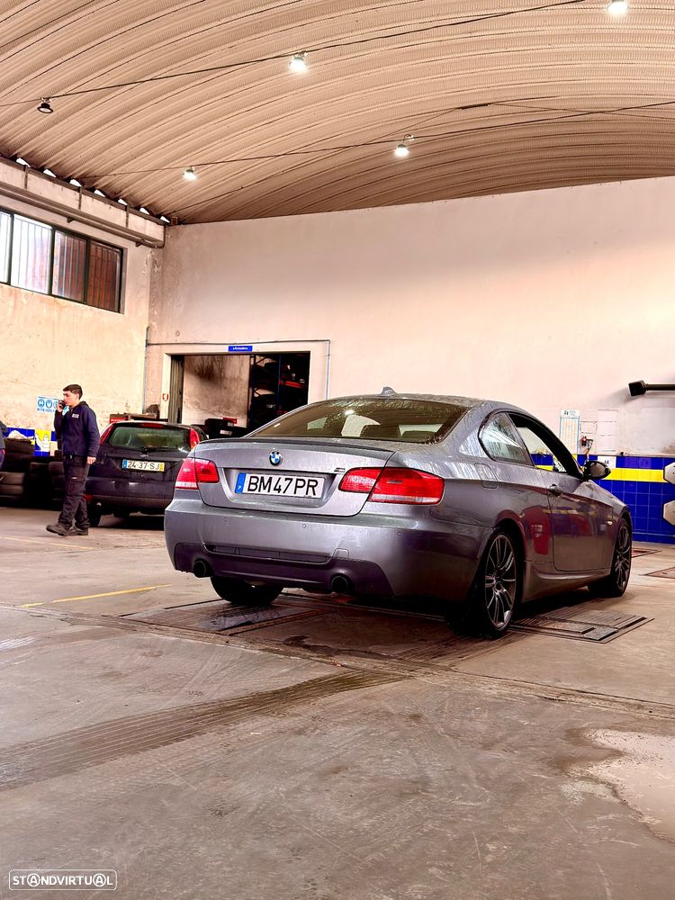 BMW 320 d Coupe - 19