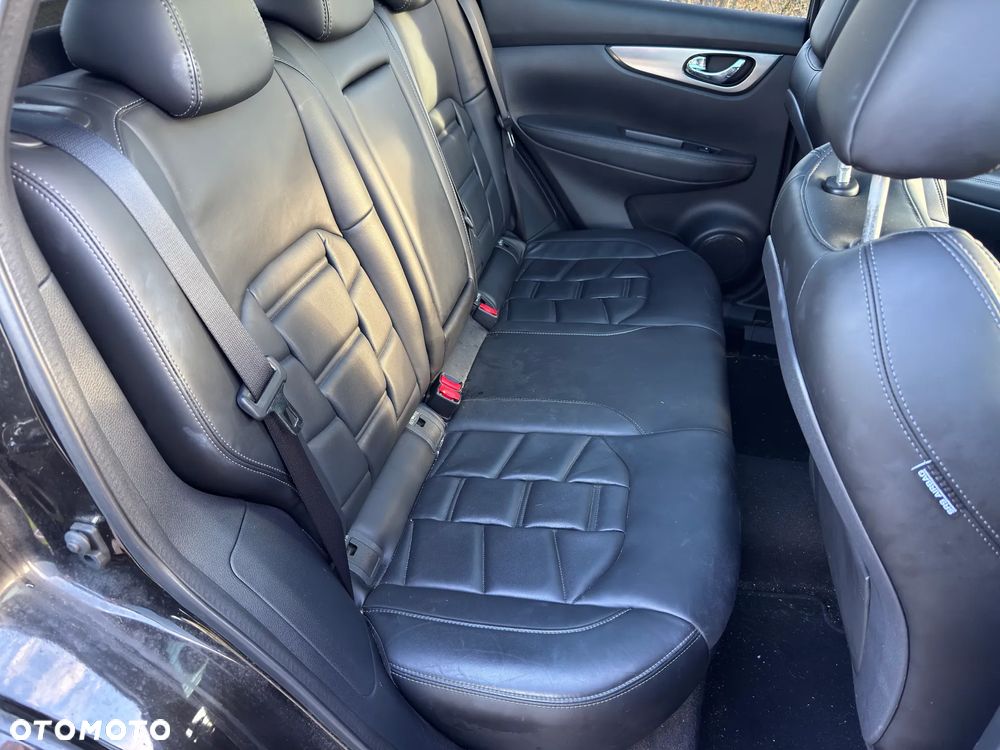 Nissan Qashqai 1.6 DIG-T 360 - 24