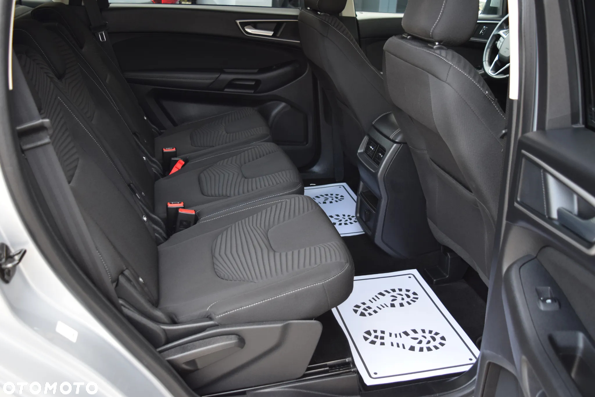 Ford S-Max 2.0 TDCi Titanium PowerShift - 35