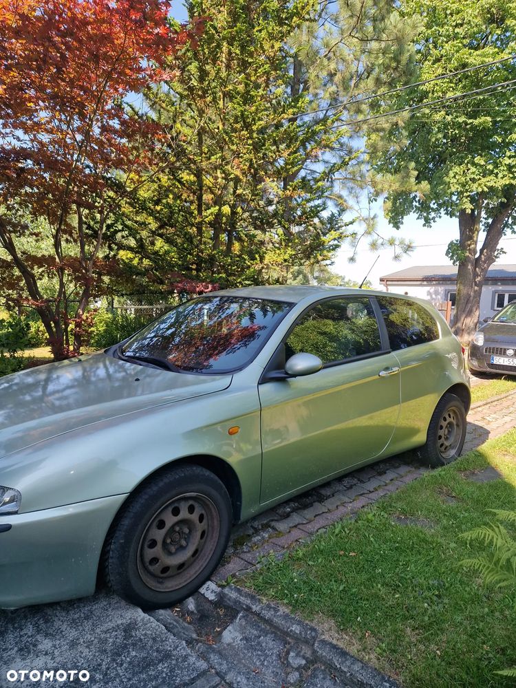 Alfa Romeo 147 - 3