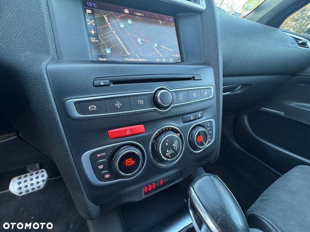 Citroën DS4 Cross 1.6 BlueHDi Be Chic S&S EAT6 - 20