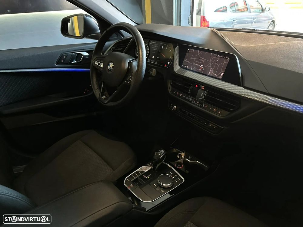 BMW 116 d Aut. Advantage - 30