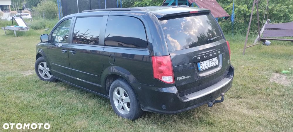 Dodge Grand Caravan - 3