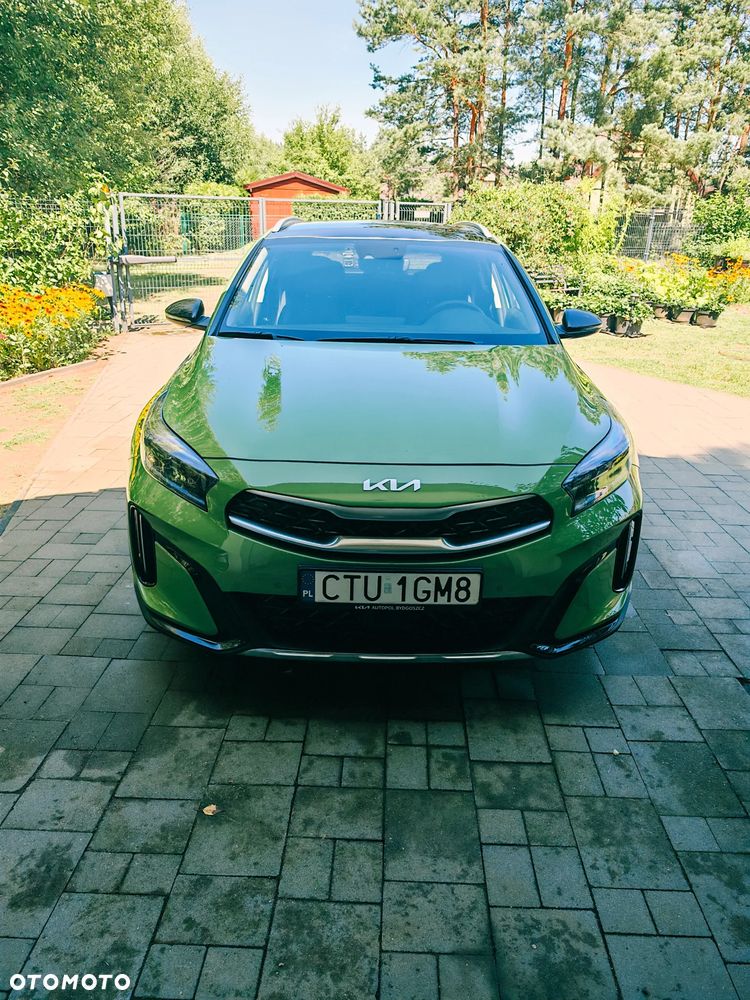 Kia XCeed 1.5 T-GDI Business Line DCT - 1