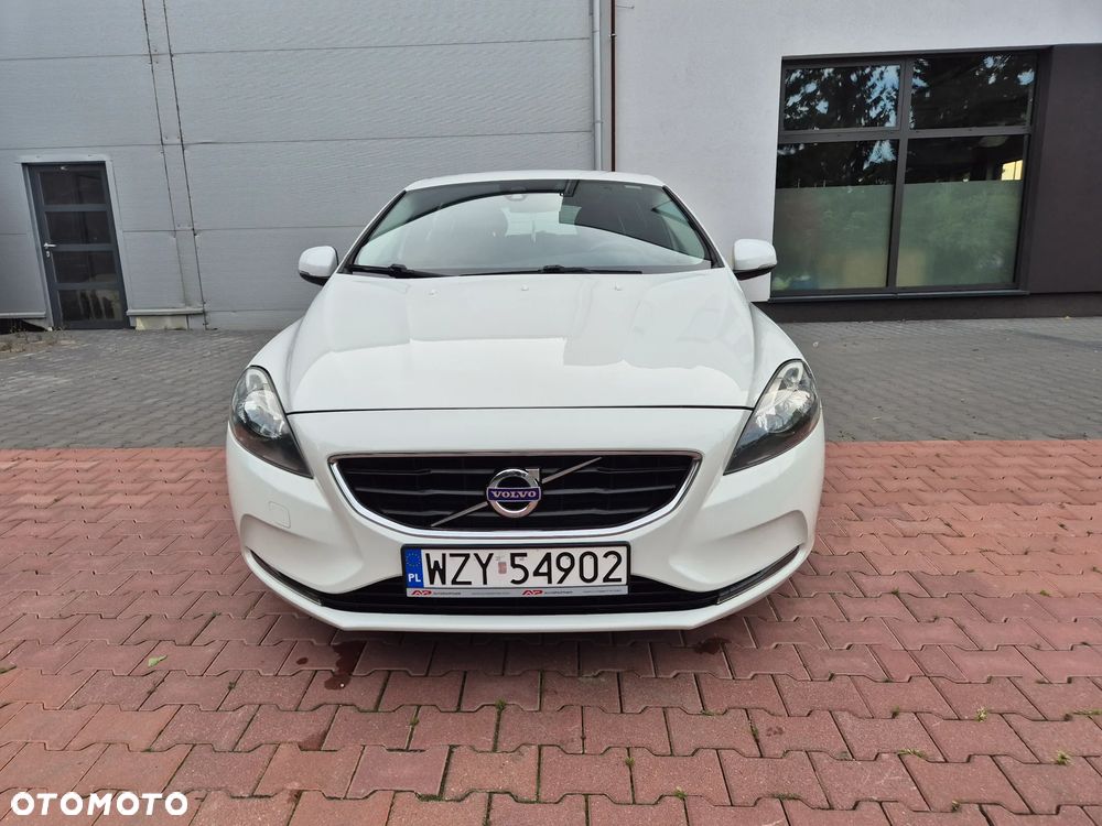 Volvo V40 D2 Momentum - 7