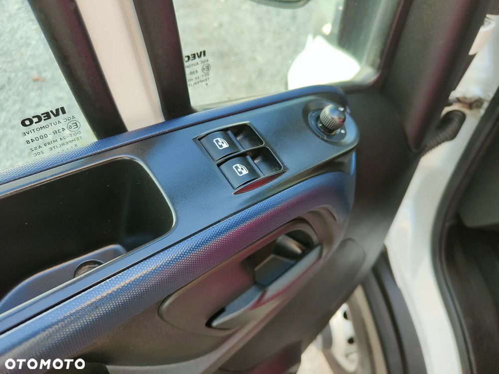 Iveco Daily 70c18 3.0 Diesel 180KM Automat HI-MATIC Klima Tempomat  Grzany Fotel Plandeka Winda - 22