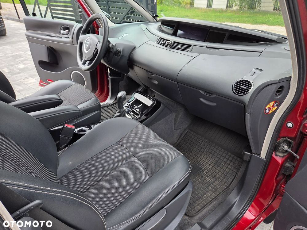 Renault Grand Espace 2.0 dCi 175 FAP Initiale - 21
