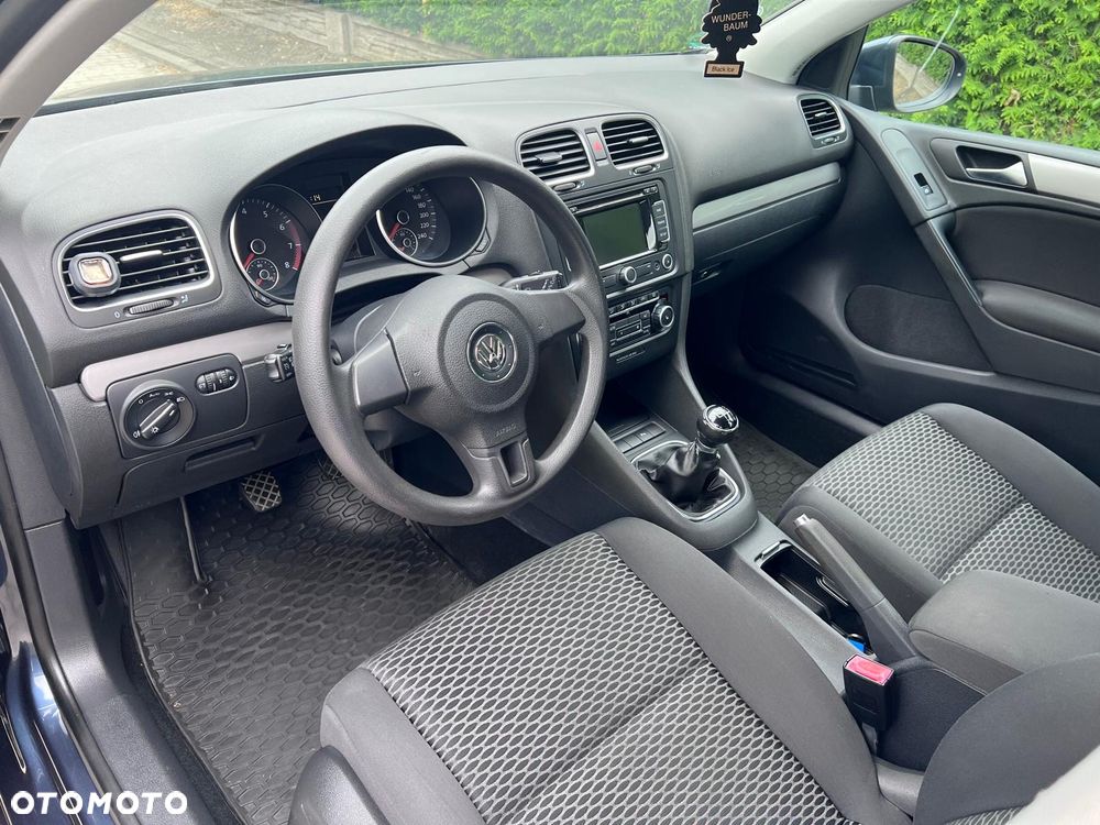 Volkswagen Golf - 9