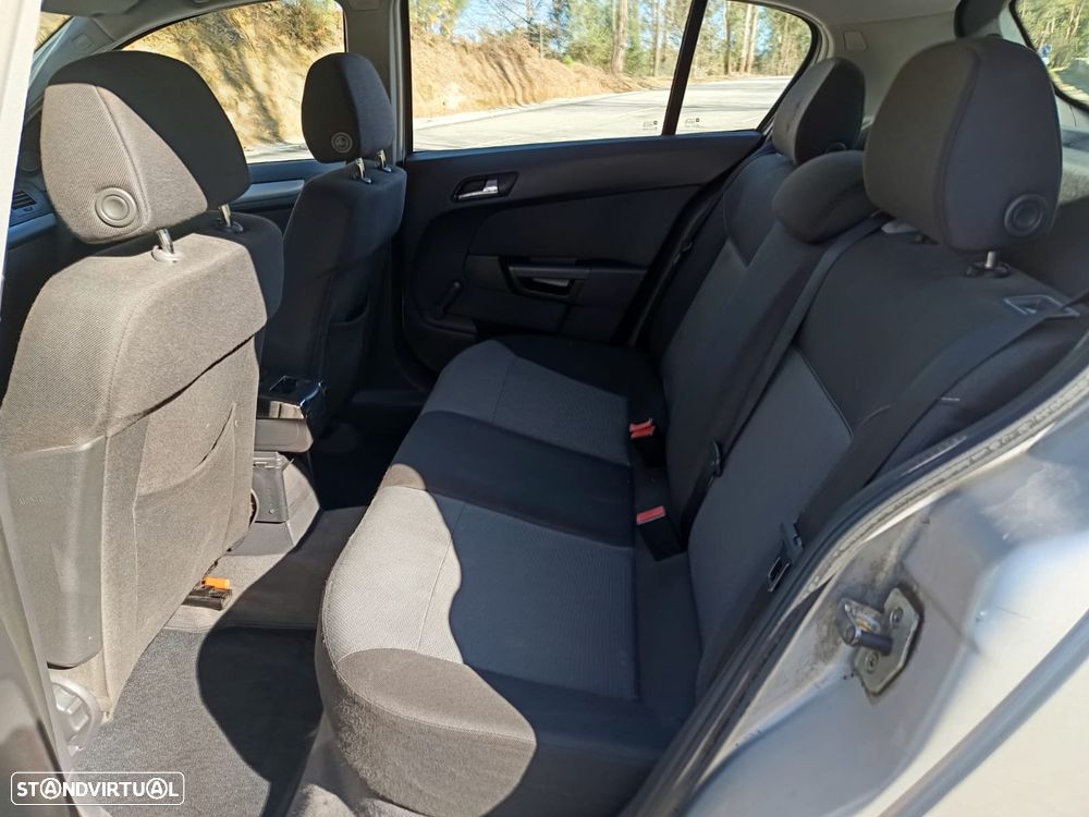 Opel Astra 1.7 CDTI Enjoy - 9