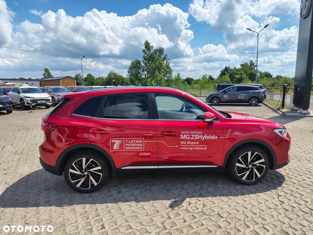 MG ZS Hybrid+ - 9