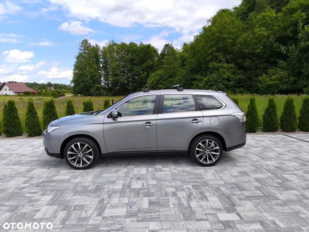 Mitsubishi Outlander 2.0 Intense 2WD - 40