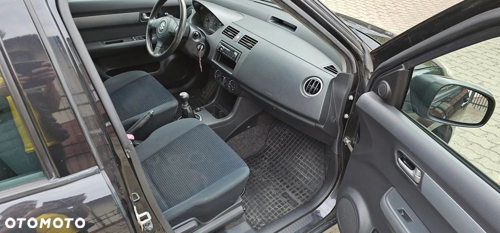 Suzuki Swift 1.3 Comfort - 9
