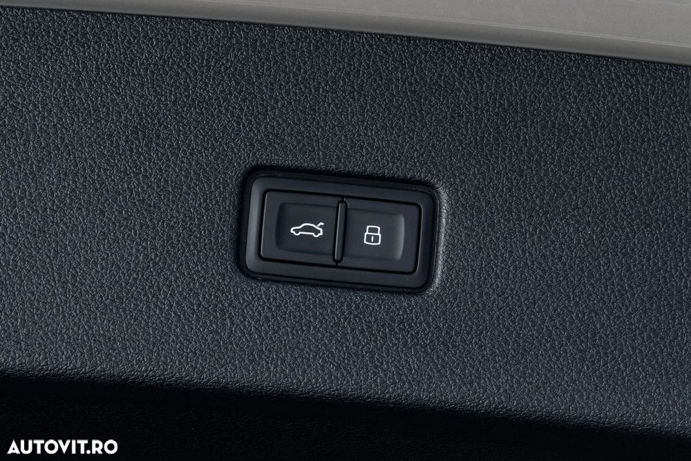 Audi Q8 50 TDI quattro Tiptronic MHEV - 25