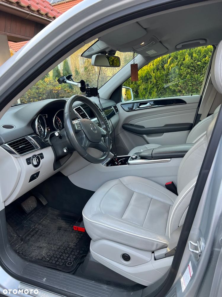 Mercedes-Benz ML 250 BlueTEC 4-Matic - 6