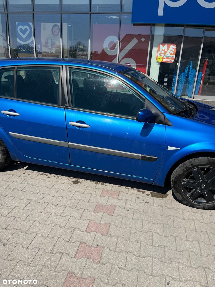 Renault 5 - 4