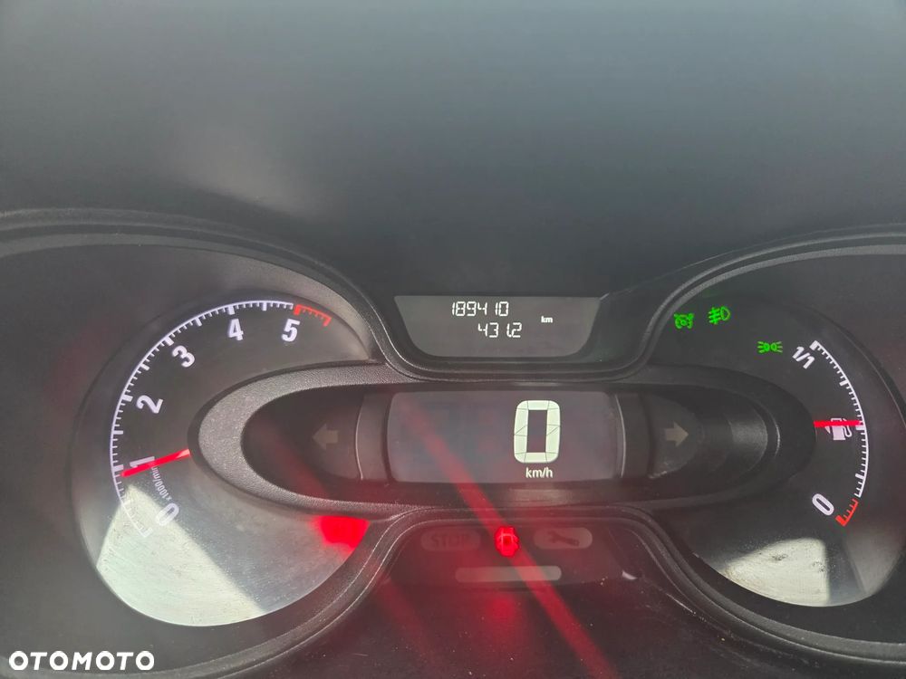 Opel VIVARO - 10