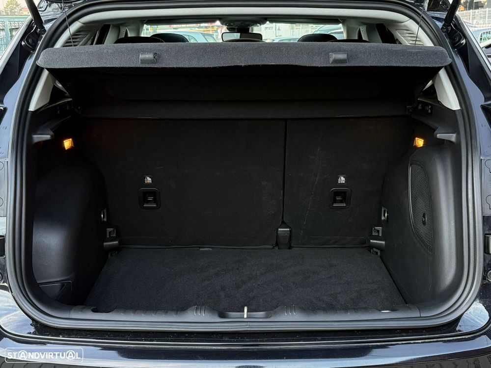 Jeep Compass 1.3 T Limited - 27