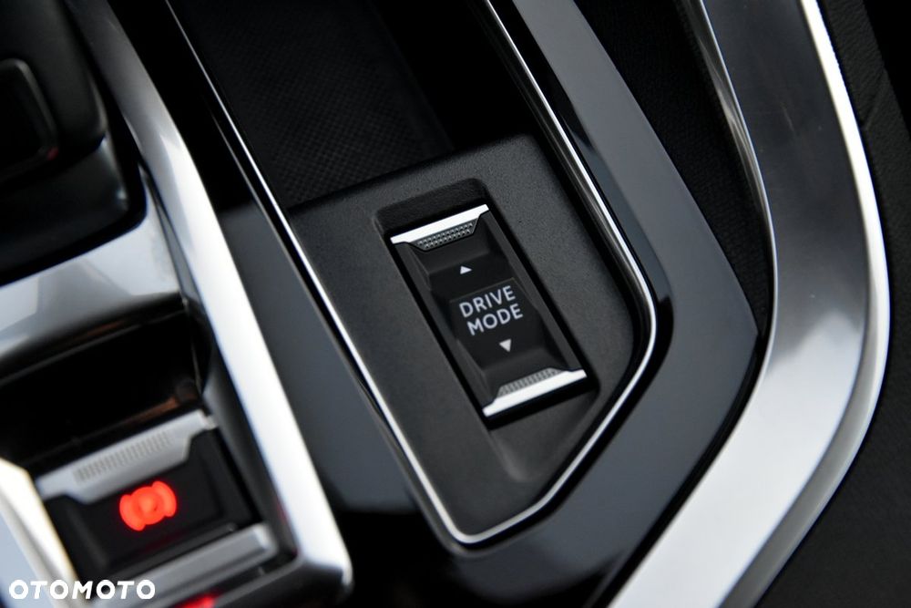 Peugeot 5008 1.6 PureTech GT S&S EAT8 - 39