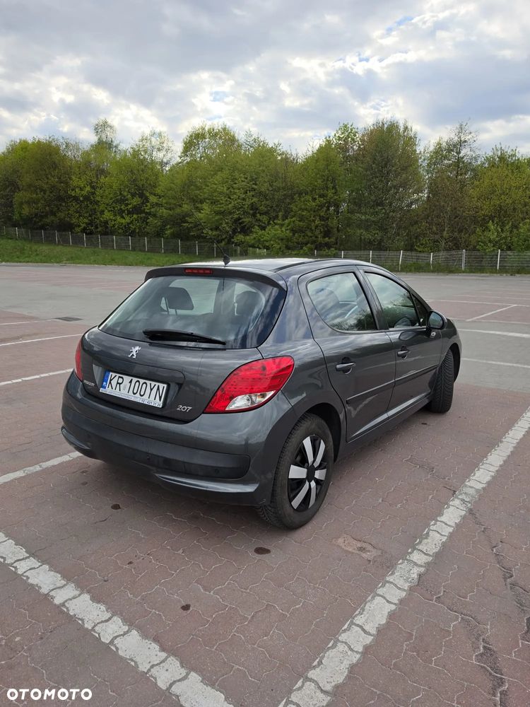 Peugeot 207 75 forever - 6