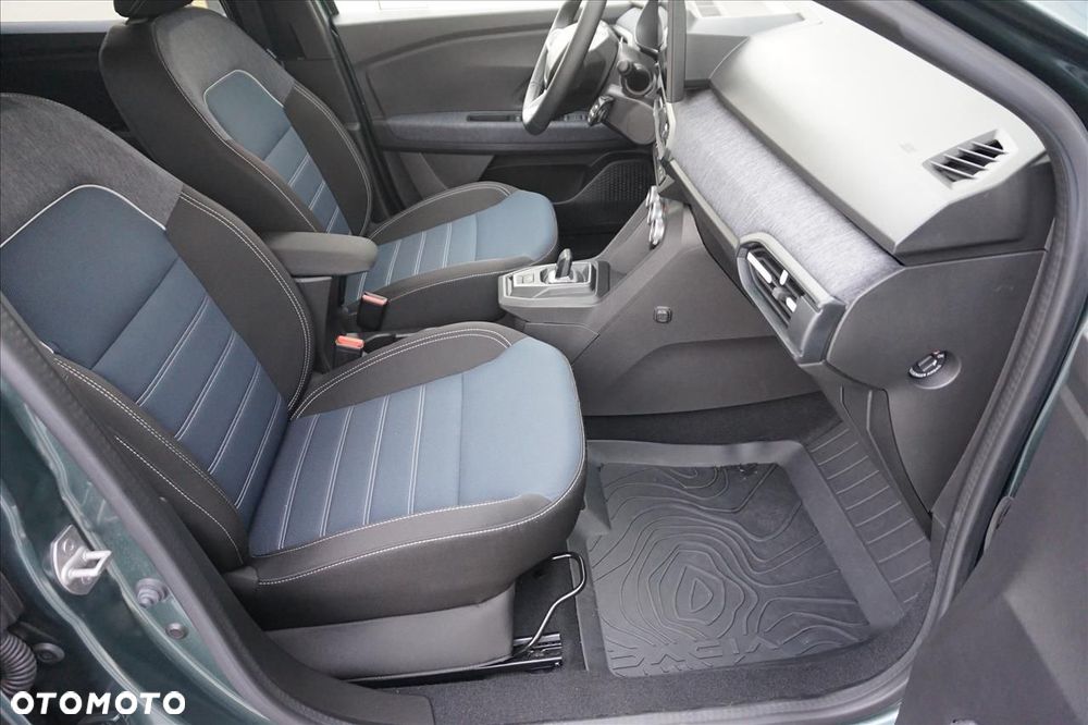 Dacia Jogger 1.8 Full Hybrid 155 Journey MMT 7os - 18
