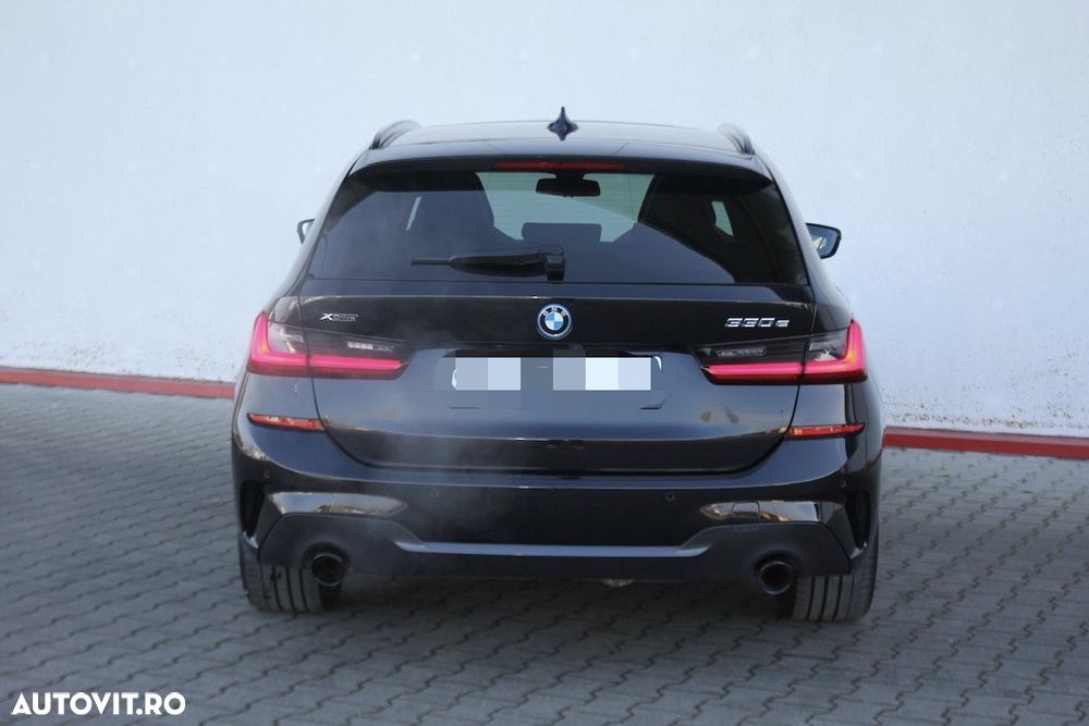 BMW Seria 3 2021 photo 3